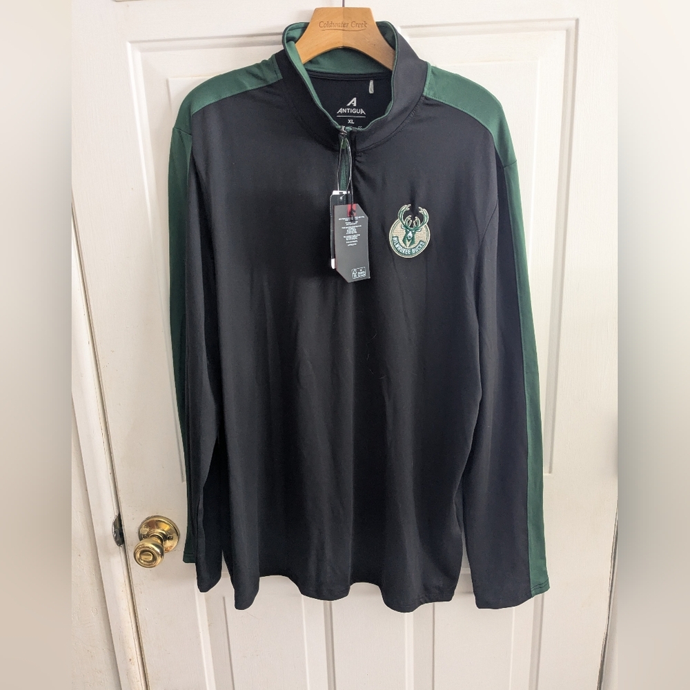 Bucks Antigua Men's Black and Green Long Sleeve